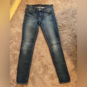 Lucky brand dark wash jeans